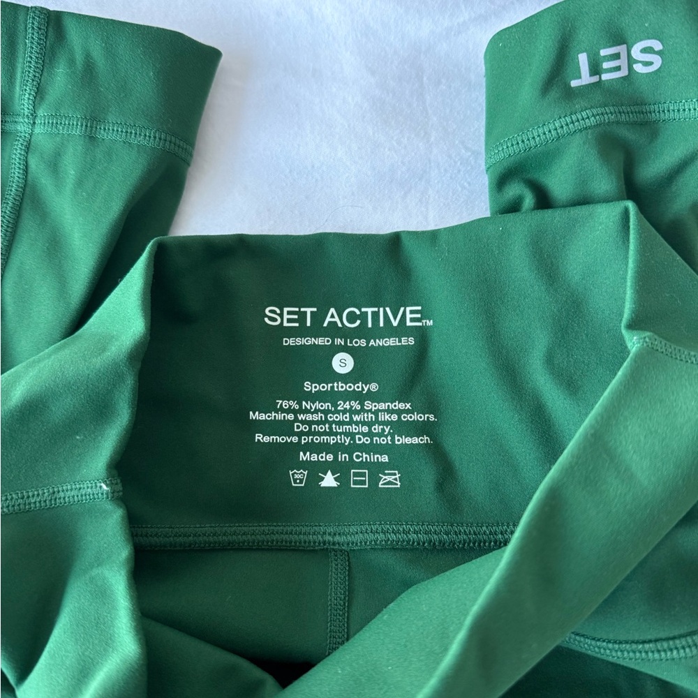 Set Active Matching Green Workout Set - Picture 4 of 5
